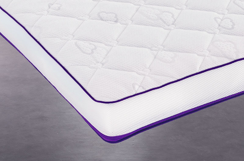 Sleep Safety extra breites Belüftungsband Sleep Safety Bezug mit einem extra breiten Belüftungsband