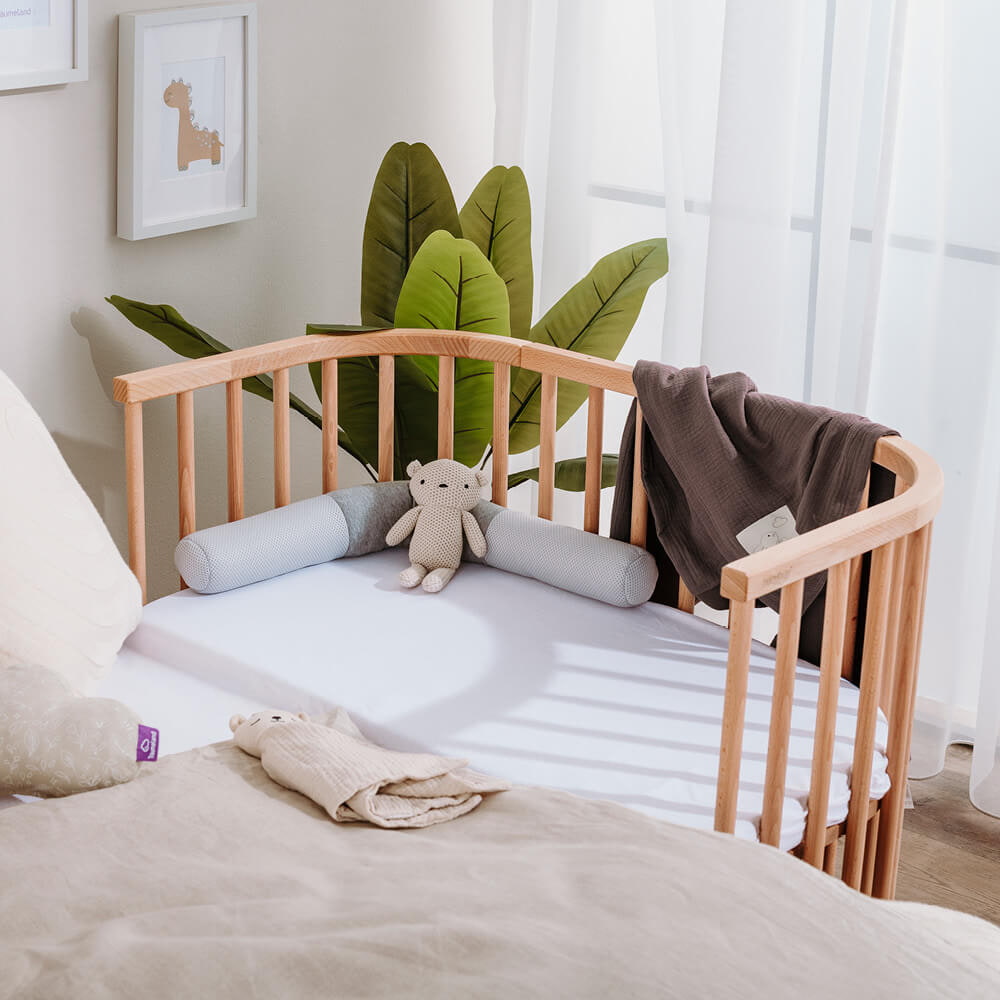 Elternbett mit Beistellbett