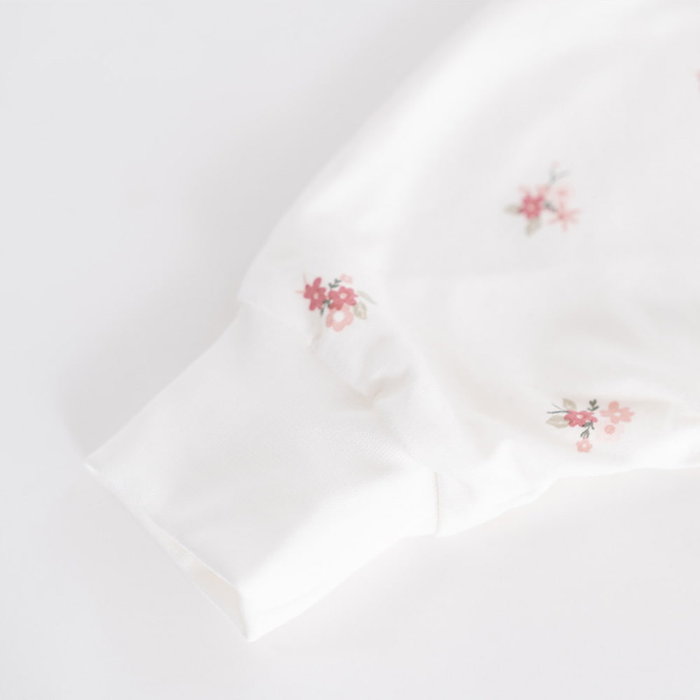 Schlafsack mit Beinen im Design Flora Füßchen