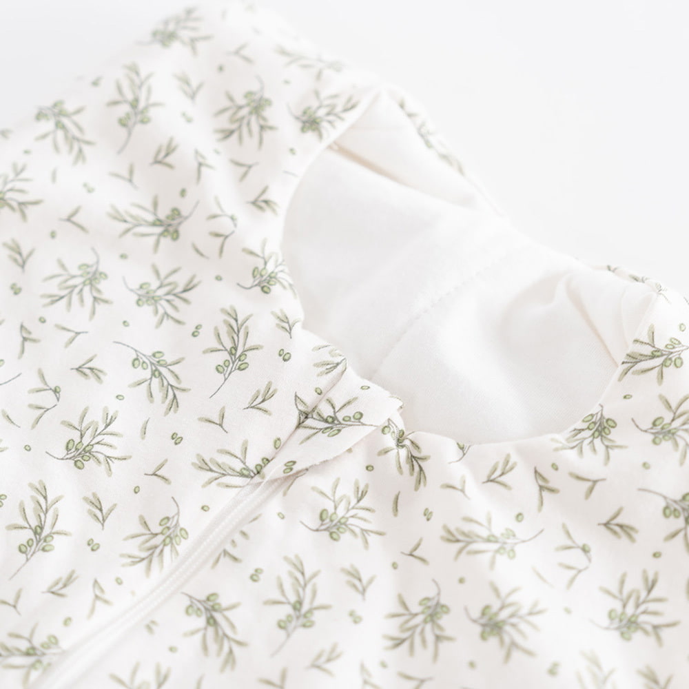 Schlafsack mit Beinen im Design Olive Kinnschutz